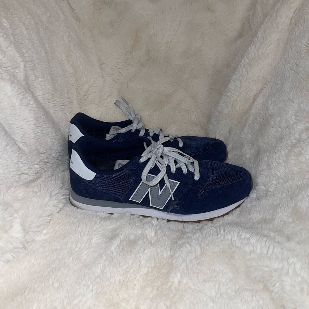 New Balance Sneakers size 11.5
